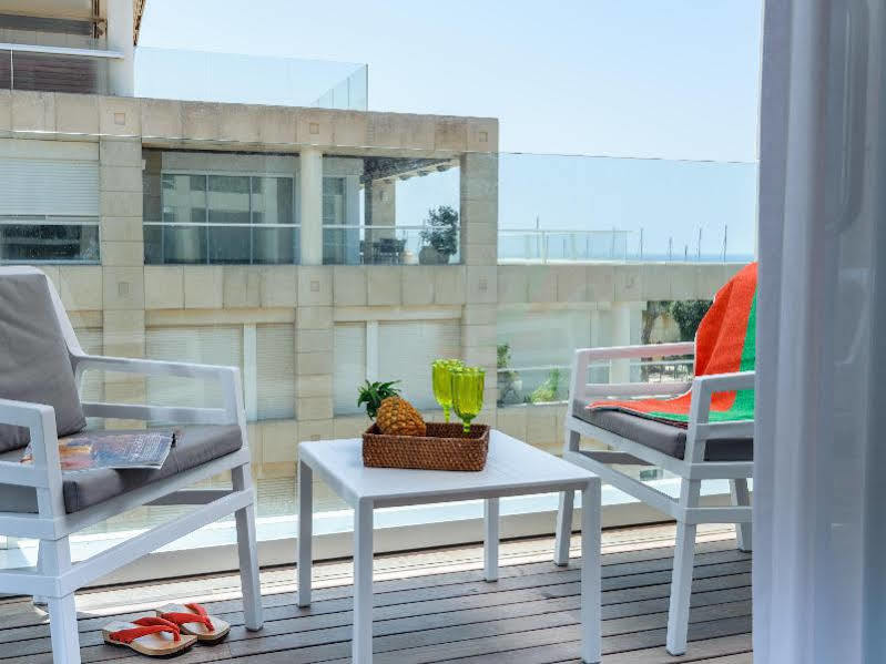 Herods Herzliya Hotel By The Beach Buitenkant foto
